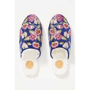 Sage Floral Slippers | Far Away From Close m/l